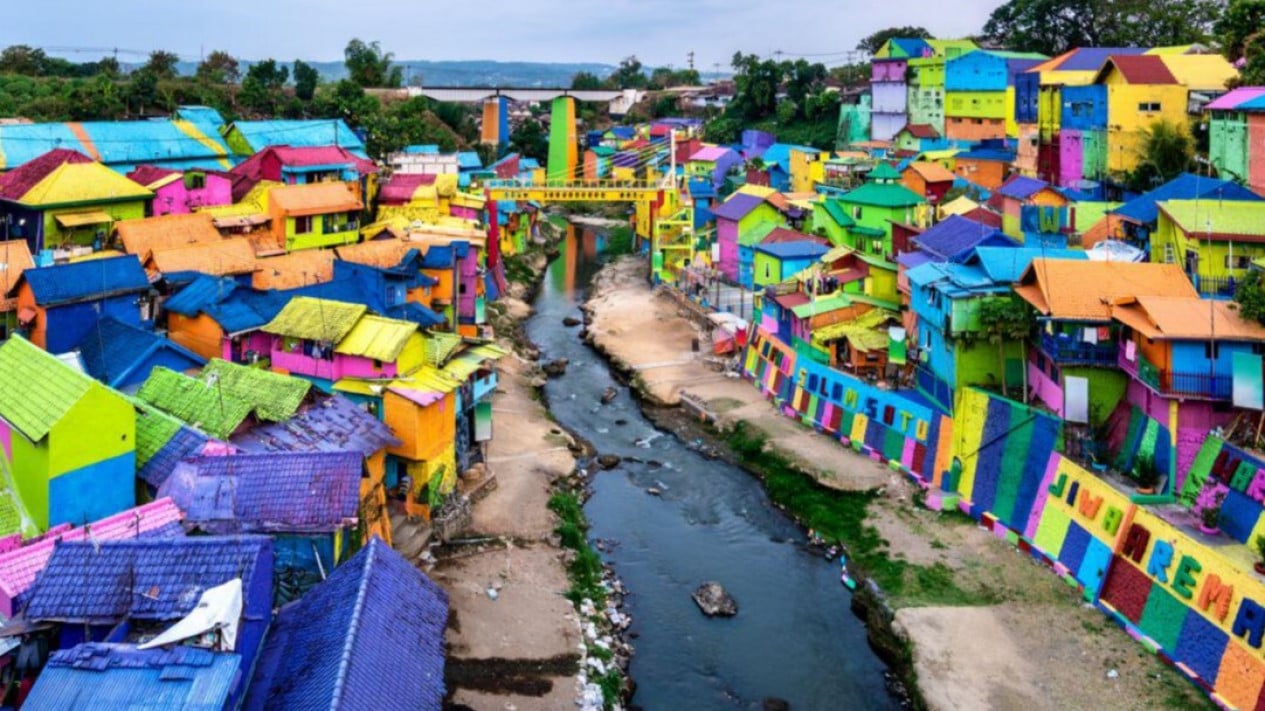 Kampung Warna-Warni Jodipan Jadi Ikon Wisata Kuliner Estetik Baru di Kota Malang