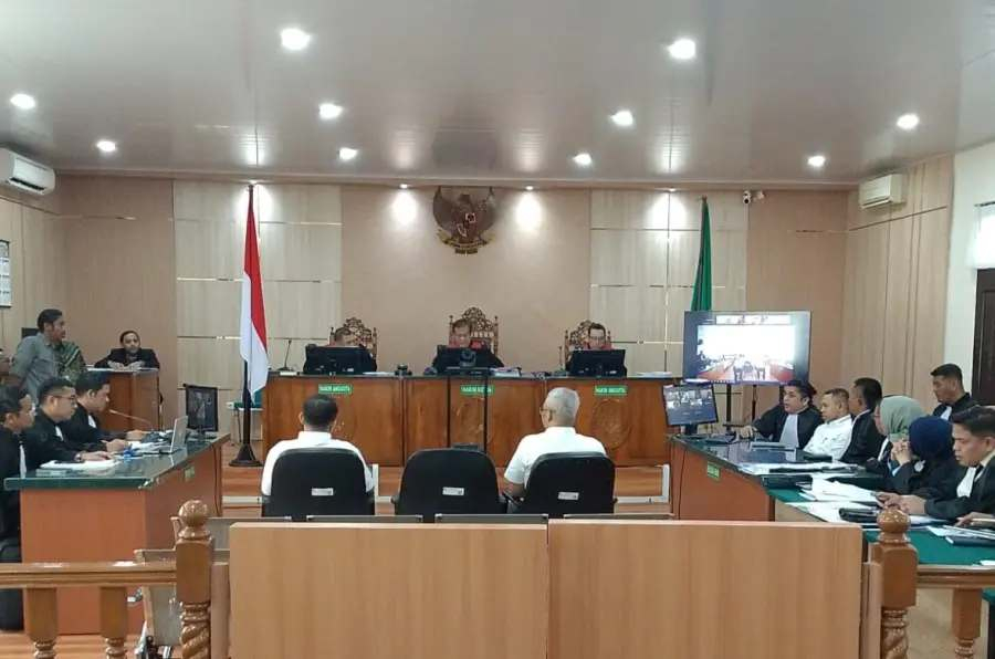 Gubernur Riau Nonaktif Abdul Wahid Bantah Terima Dana Rp1 Miliar, Sidang Dugaan Pemerasan Anggaran Memanas